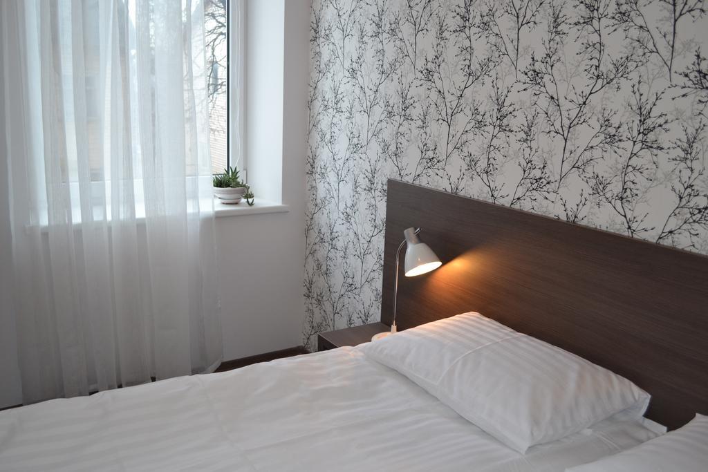 Ng Apartments Plunge Room photo